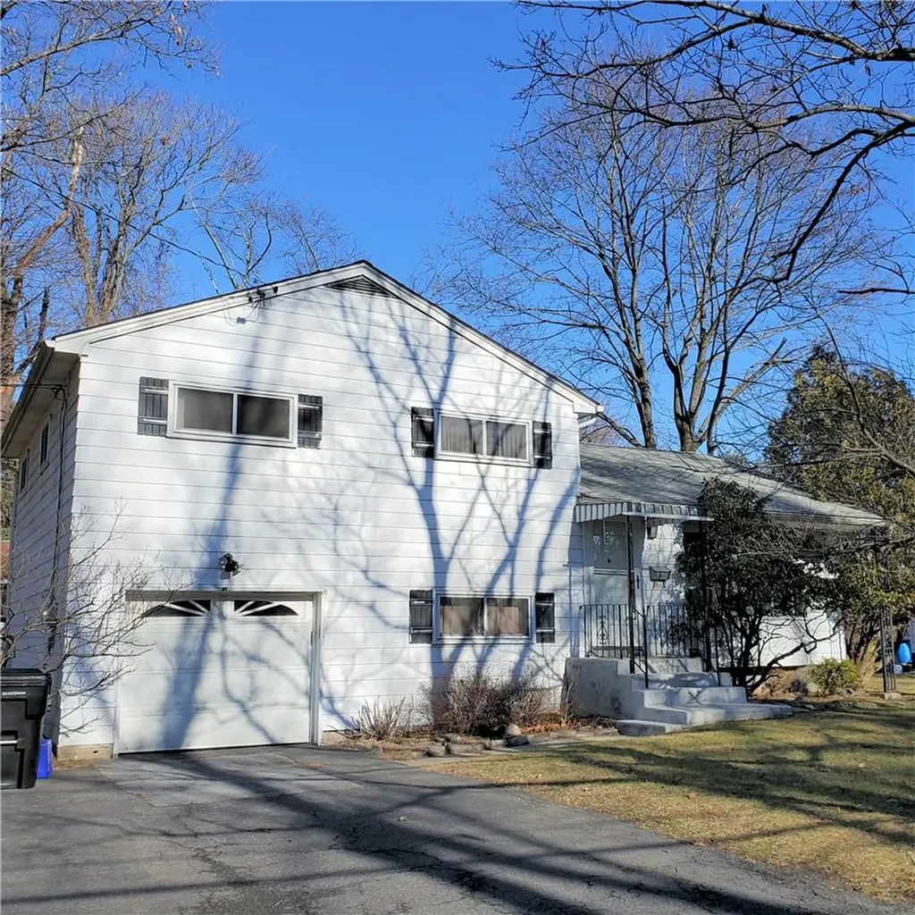 25 Miller Road Poughkeepsie NY 12603