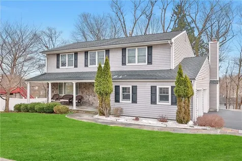 41 Hamilton Avenue Tappan NY 10983