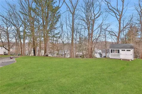 41 Hamilton Avenue Tappan NY 10983