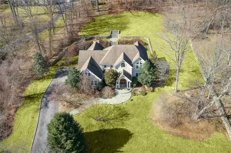 4 Emerson Court Katonah NY 10536