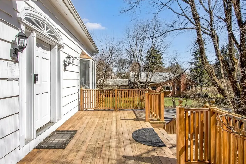 272 Germonds Road West Nyack NY 10994