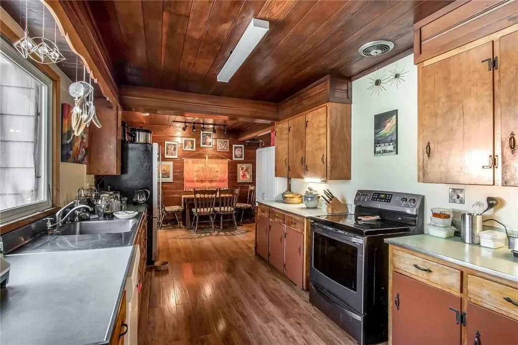 272 Germonds Road West Nyack NY 10994