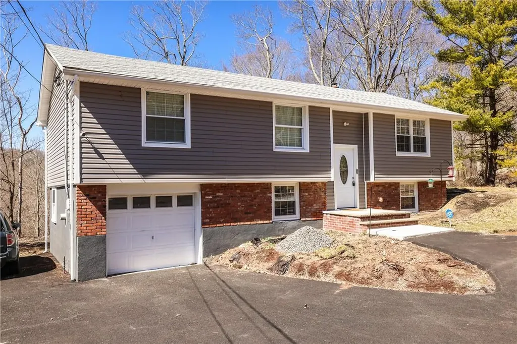 433 Nimham Road Carmel NY 10512