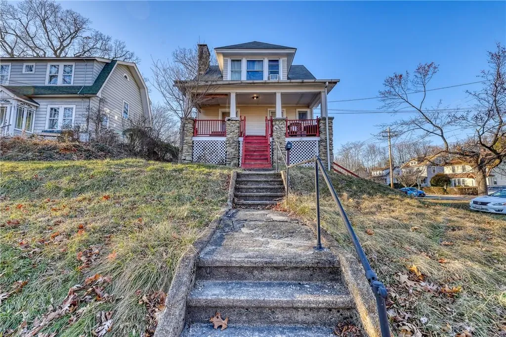 74 Innis Avenue Poughkeepsie NY 12601