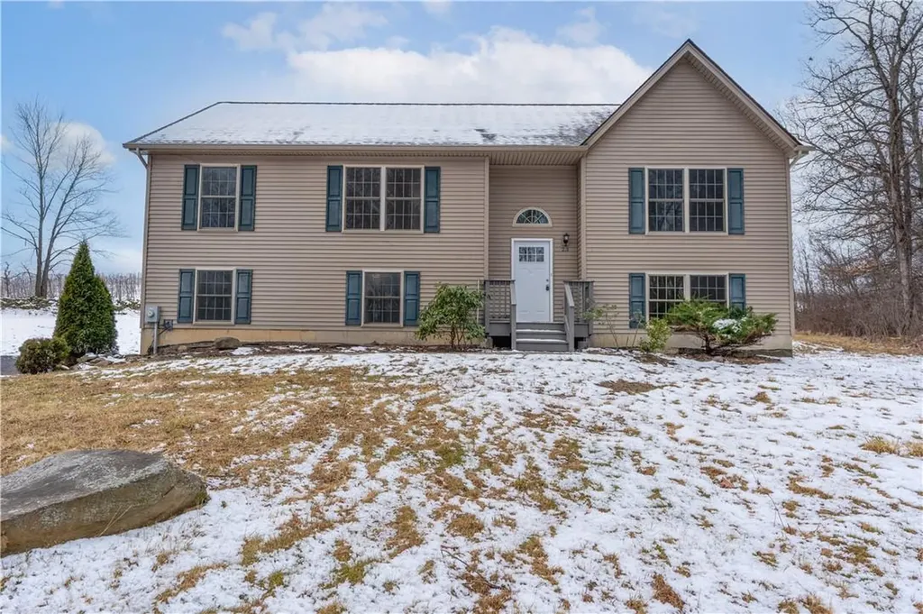 23 Christina Way Milton NY 12547