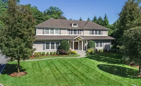 1 Thies Court Scarsdale NY 10583