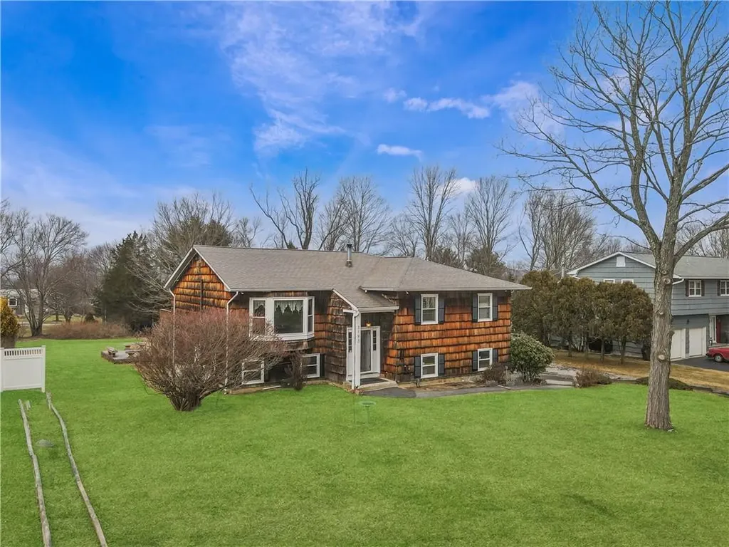 3193 Amelia Drive Mohegan Lake NY 10547
