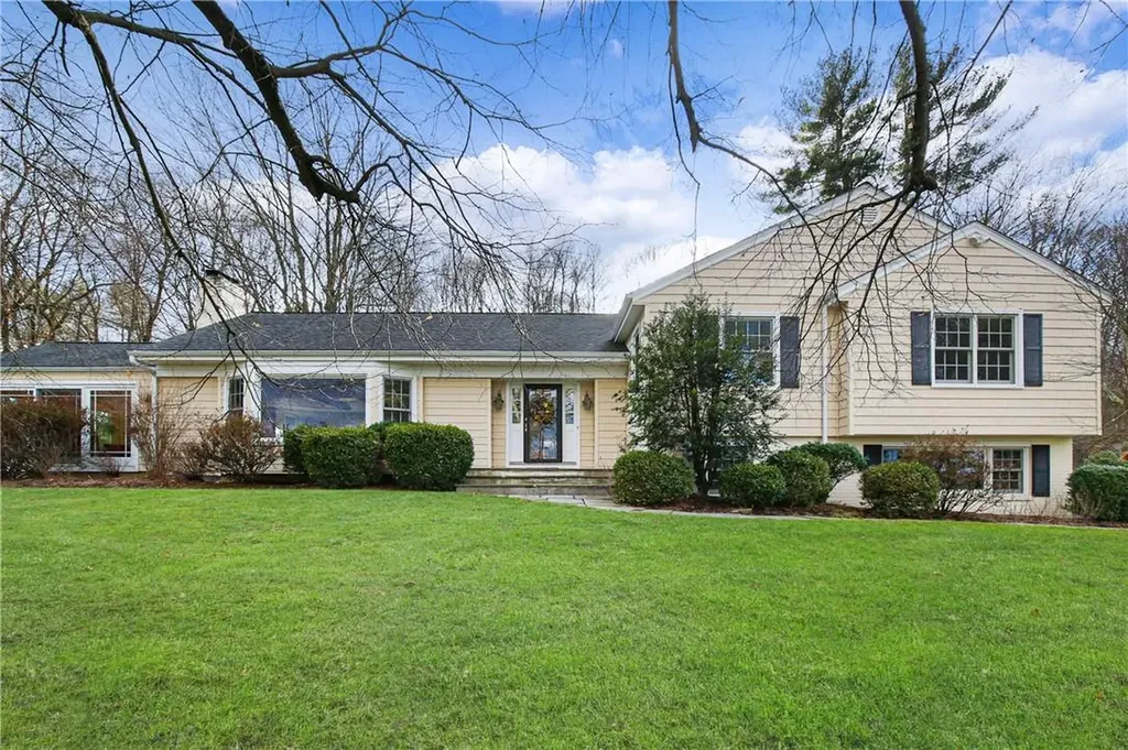 23 W Orchard Road Chappaqua NY 10514