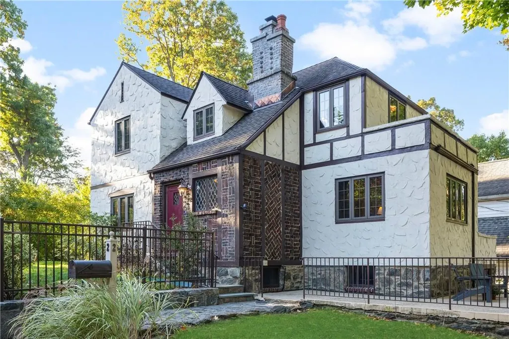 2 Beech Road New Rochelle NY 10804