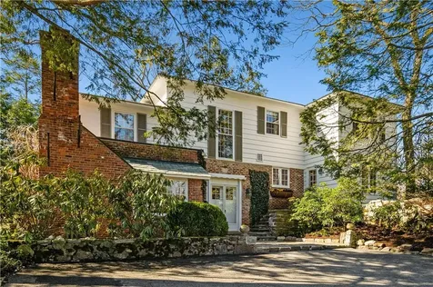 54 Spring Lane Chappaqua NY 10514