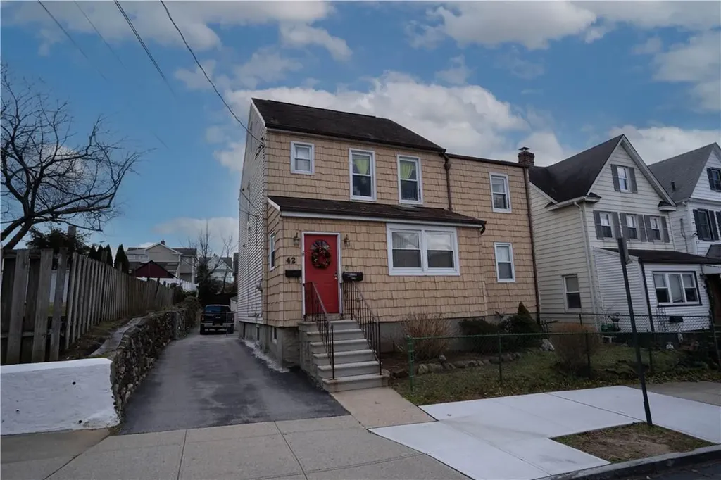 42 Bayard Street New Rochelle NY 10805