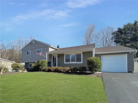 3774 Oriole Court Shrub Oak NY 10588