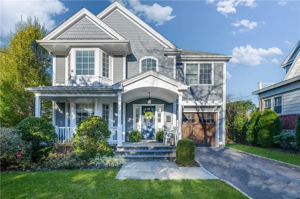 169 Larchmont Avenue Larchmont NY 10538
