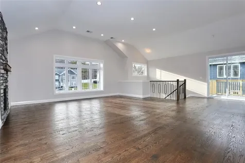 863 Mulberry Road Valley Cottage NY 10989
