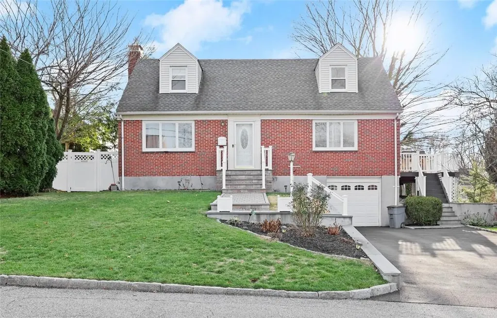 72 Monrovia Boulevard Tuckahoe NY 10707