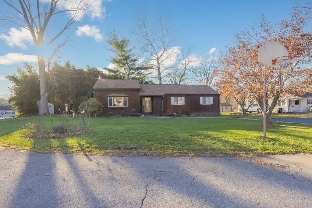 14 High Road Montrose NY 10548