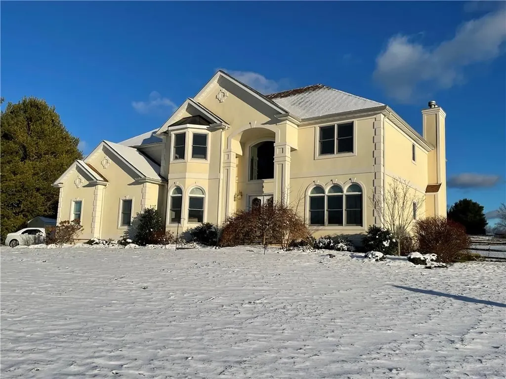 6 Vista Lane Patterson NY 12563