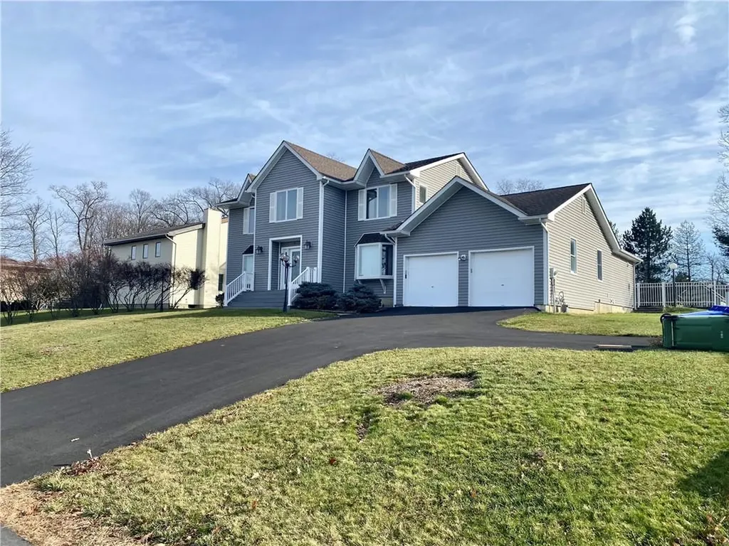 10 Oak Ridge Road Middletown NY 10940