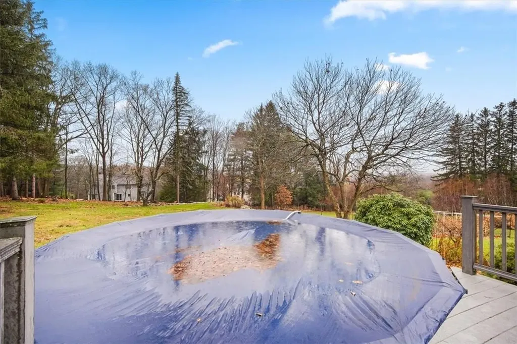 24 Moseman Avenue Katonah NY 10536