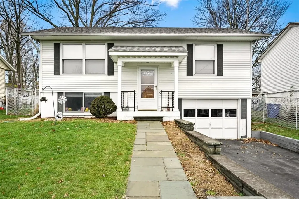 63 Mountain Avenue Middletown NY 10940