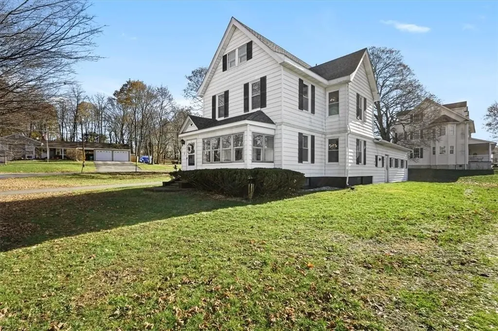 6 Indian Lane Poughkeepsie NY 12603