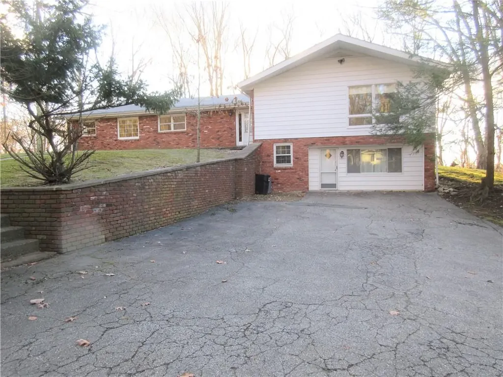 27 Adams Court Carmel NY 10512