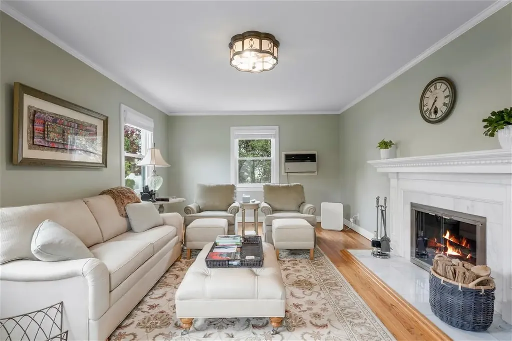 25 Miller Terrace White Plains NY 10607