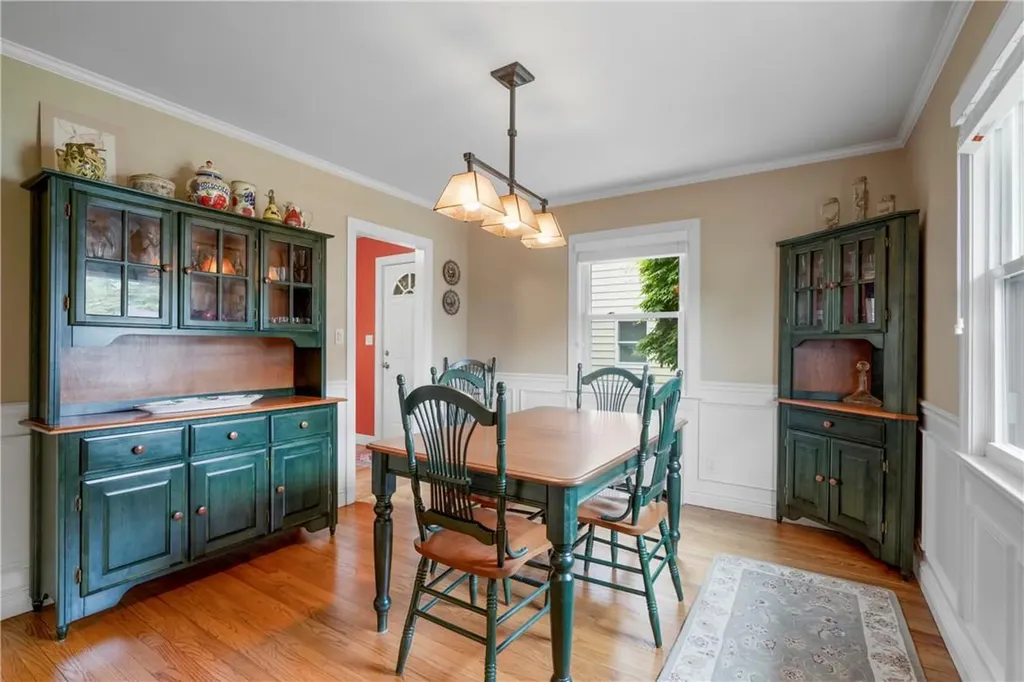 25 Miller Terrace White Plains NY 10607