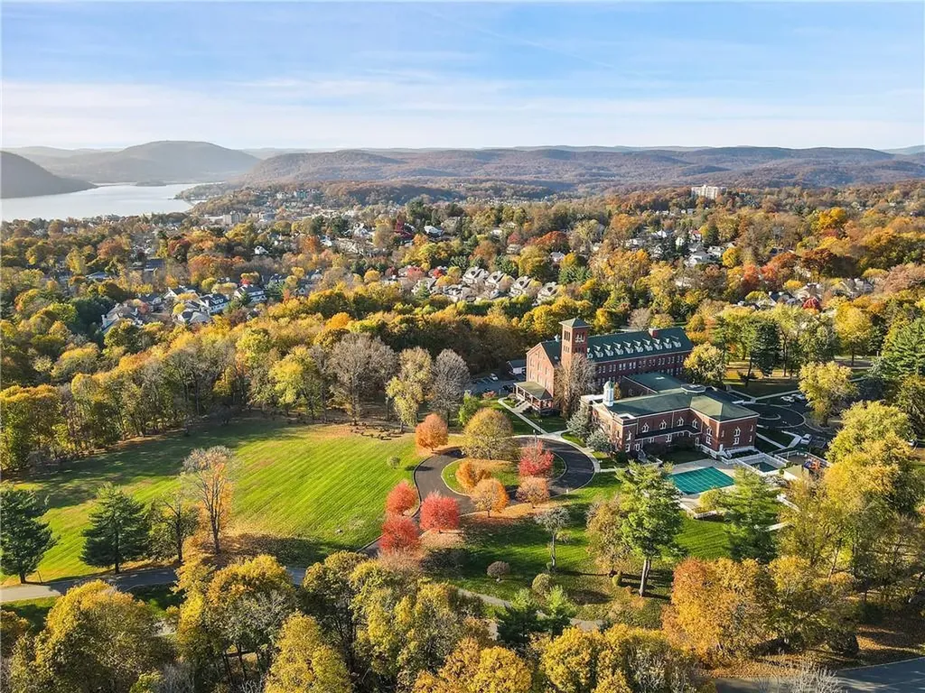 58 Bayberry Drive Peekskill NY 10566