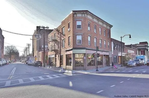 585 Broadway Kingston NY 12401