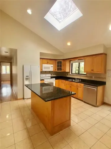 23 Coventry Lane New Rochelle NY 10805