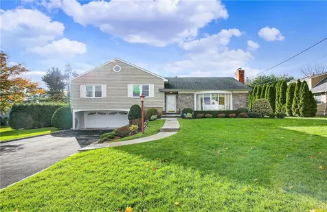 21 Durham Road White Plains NY 10605