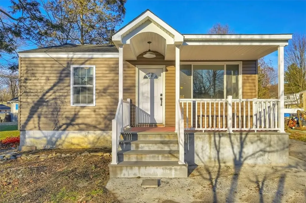 7 Brady Place Poughkeepsie NY 12601