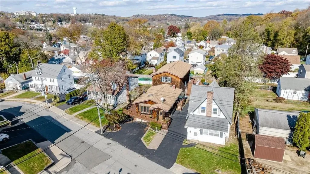 114 Curtis Lane Yonkers NY 10710