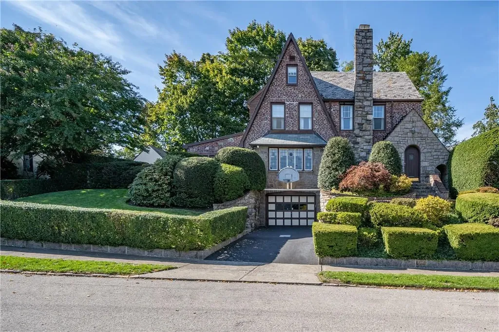83 Puritan Avenue Yonkers NY 10710