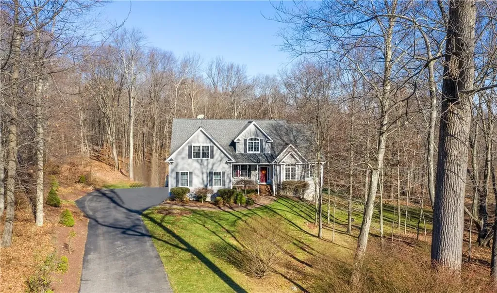 36 Horseshoe Path Pawling NY 12564
