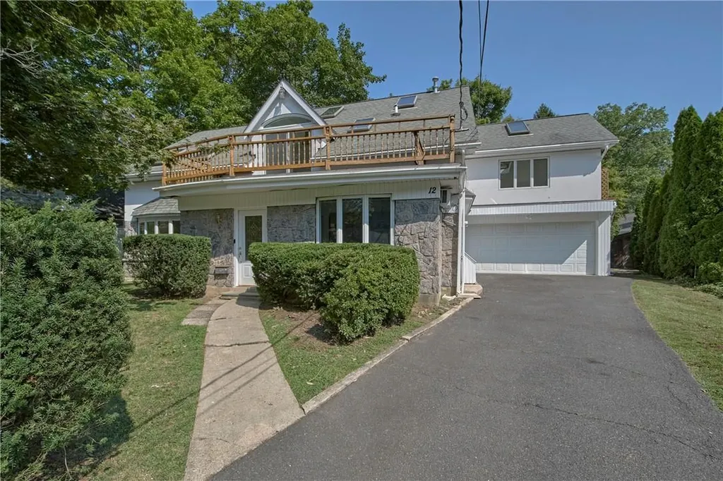 12 Maple Court Rye Brook NY 10573
