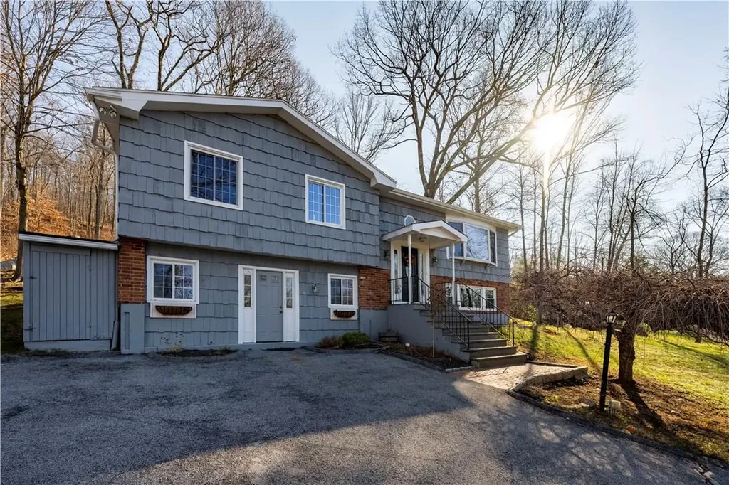 174 State Route 37 New Fairfield CT 06812