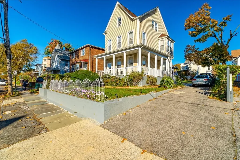 141 S 10th Avenue Mount Vernon NY 10550