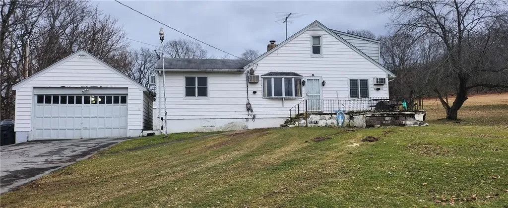 108 W Ridge Road Warwick NY 10990