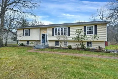 33 Aspinwall Road Red Hook NY 12571