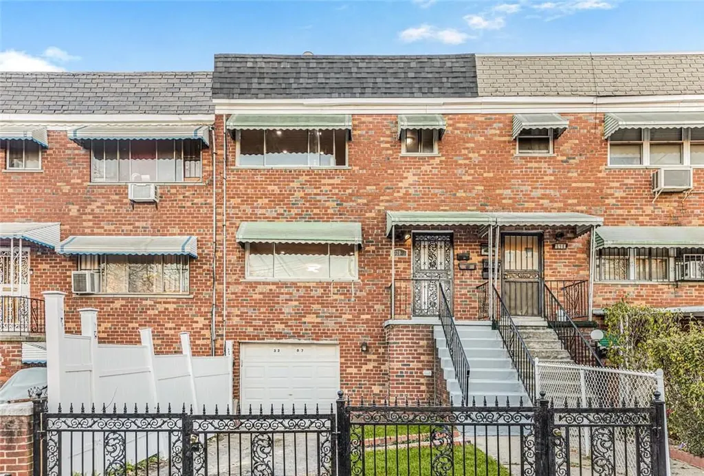 3207 Bruner Avenue Bronx NY 10469