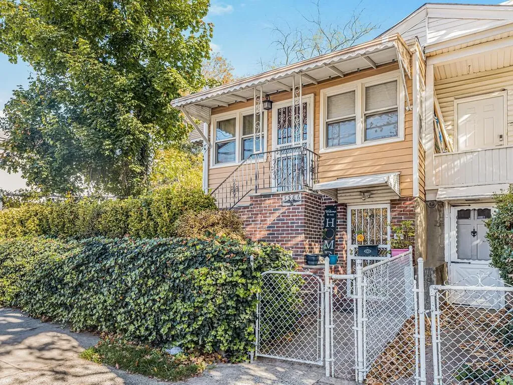 3386 Ely Avenue Bronx NY 10469