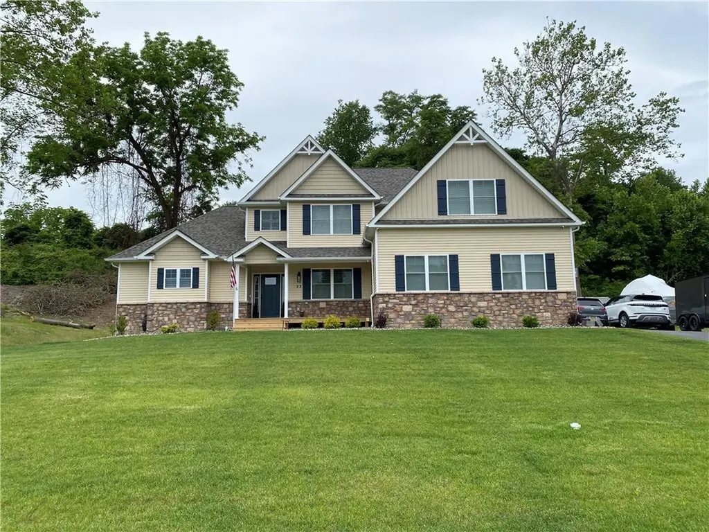 102 Joyce Way New Windsor NY 12553