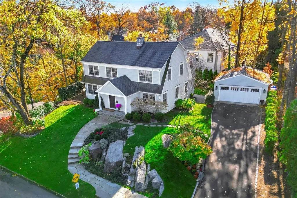 768 Forest Avenue Larchmont NY 10538