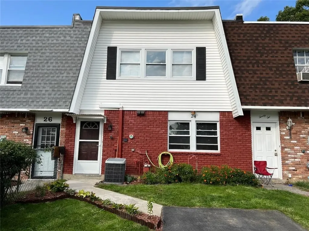24 Whitman Court Middletown NY 10941