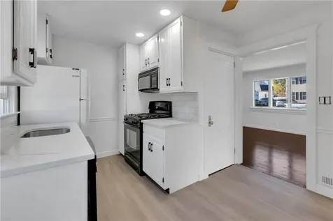 18 Miller Terrace White Plains NY 10607