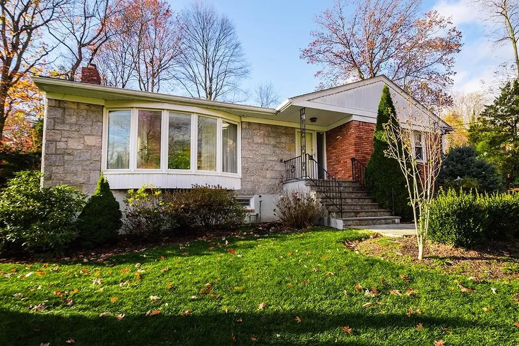 450 Pinebrook Boulevard New Rochelle NY 10804