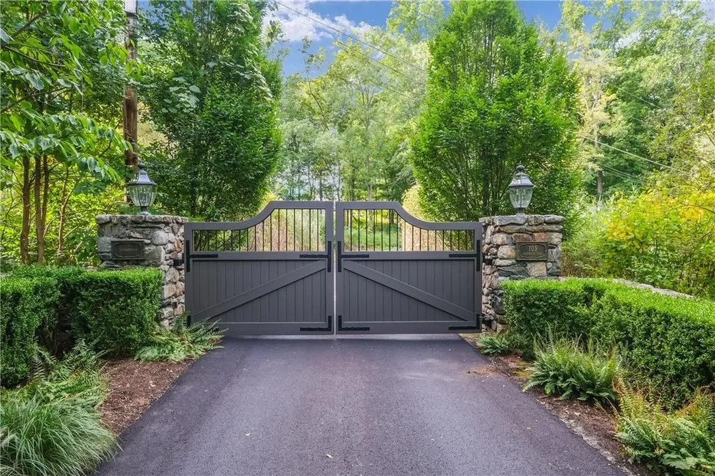 105 Sherwood Hill Road Brewster NY 10509