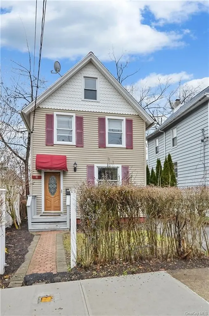 10 Field Street Peekskill NY 10566